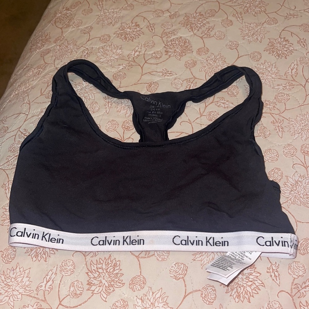 Bralette/ sports bra